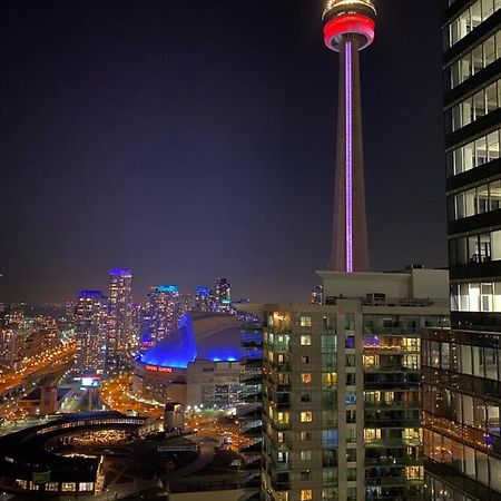 Stylish Condos Toronto Exterior photo